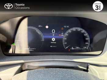 Photo 14 du bon plan TOYOTA C-HR 2.0 Hybride 200ch Design NG23 occasion à 28990 €