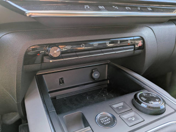 Photo 28 du bon plan CITROEN C5 Aircross BlueHDi 130ch S&S Feel occasion à 11980 €