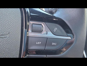 Photo 14 du bon plan PEUGEOT 2008 1.2 PureTech 130ch S&S Allure Pack EAT8 occasion à 14990 €