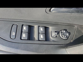 Photo 19 du bon plan PEUGEOT 2008 1.2 PureTech 130ch S&S Allure Pack EAT8 occasion à 14990 €