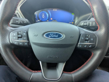Photo 14 du bon plan FORD Kuga 2.5 Duratec 190ch FHEV Superéthanol-E85 ST-Line Business BVA occasion à 28900 €