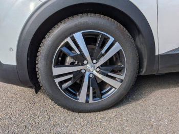 Photo 9 du bon plan PEUGEOT 3008 1.5 BlueHDi 130ch S&S GT Line EAT8 occasion à 13980 €