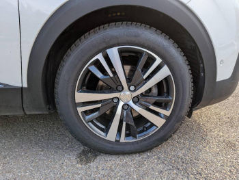 Photo 12 du bon plan PEUGEOT 3008 1.5 BlueHDi 130ch S&S GT Line EAT8 occasion à 13980 €