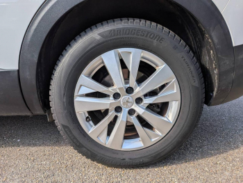 Photo 10 du bon plan PEUGEOT 5008 1.2 PureTech 130ch S&S Style occasion à 13980 €