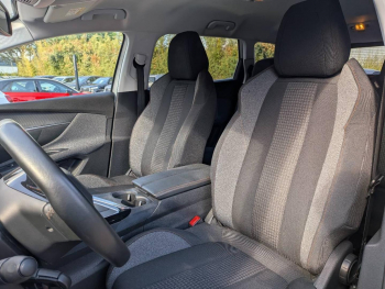 Photo 13 du bon plan PEUGEOT 5008 1.2 PureTech 130ch S&S Style occasion à 13980 €