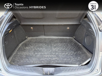 Photo 10 du bon plan TOYOTA C-HR 184h Distinctive 2WD E-CVT MC19 occasion à 20990 €