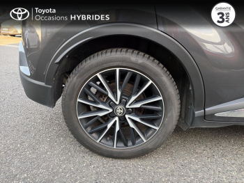 Photo 16 du bon plan TOYOTA C-HR 184h Distinctive 2WD E-CVT MC19 occasion à 20990 €