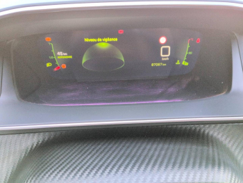 Photo 15 du bon plan PEUGEOT 2008 1.5 BlueHDi 110ch S&S GT occasion à 16979 €