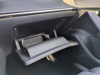 Photo 20 du bon plan PEUGEOT 2008 1.5 BlueHDi 110ch S&S GT occasion à 16979 €