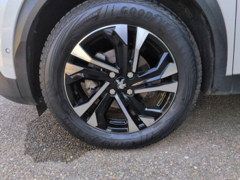 Photo 27 du bon plan PEUGEOT 2008 1.5 BlueHDi 110ch S&S GT occasion à 16979 €