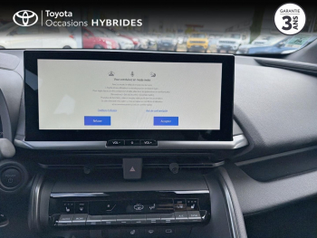 Photo 15 du bon plan TOYOTA C-HR 2.0 Hybride 200ch Design MY25 occasion à 28990 €
