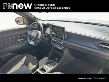 Photo 18 du bon plan DACIA Duster 1.6 hybrid 140ch Journey occasion à 24390 €