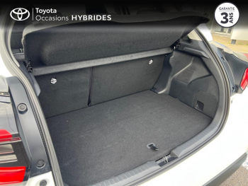 Photo 10 du bon plan TOYOTA Yaris 116h Design 5p MC24 occasion à 21490 €