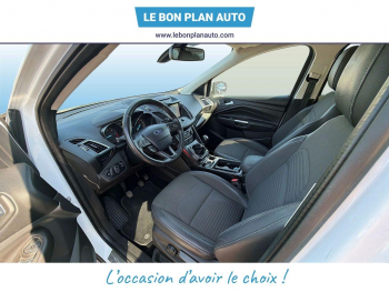 Photo 8 du bon plan FORD Kuga 1.5 TDCi 120ch Stop&Start Titanium 4x2 occasion à 13980 €