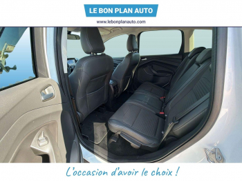 Photo 10 du bon plan FORD Kuga 1.5 TDCi 120ch Stop&Start Titanium 4x2 occasion à 13980 €