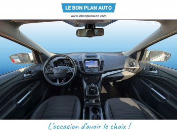 Photo 13 du bon plan FORD Kuga 1.5 TDCi 120ch Stop&Start Titanium 4x2 occasion à 13980 €