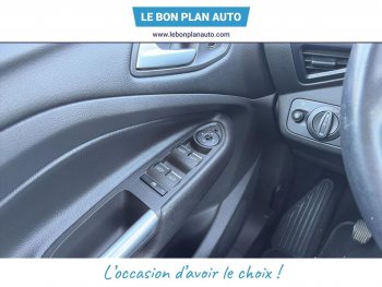 Photo 20 du bon plan FORD Kuga 1.5 TDCi 120ch Stop&Start Titanium 4x2 occasion à 13980 €
