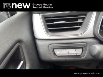 Photo 19 du bon plan RENAULT Captur 1.6 E-Tech hybride 145ch Intens -21 occasion à 17000 €