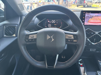 Photo 12 du bon plan DS DS 3 1.2 PureTech 130ch Performance Line Automatique occasion à 14990 €