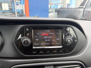 Photo 14 du bon plan FIAT Tipo 1.4 95ch Ligue 1 Conforama 2019 5p occasion à 10290 €