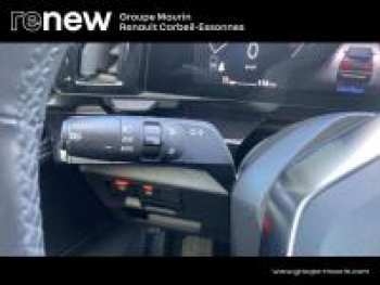 Photo 11 du bon plan RENAULT Austral 1.2 E-Tech full hybrid 200ch Techno occasion à 22790 €