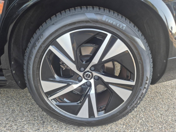 Photo 9 du bon plan VOLVO XC90 T8 AWD 303 + 87ch R-Design Geartronic occasion à 46290 €