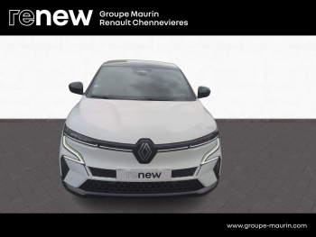 Photo 2 du bon plan RENAULT Megane E-Tech Electric EV60 220ch Iconic super charge -B occasion à 26999 €