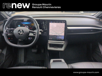 Photo 13 du bon plan RENAULT Megane E-Tech Electric EV60 220ch Iconic super charge -B occasion à 26999 €
