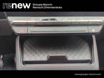 Photo 26 du bon plan RENAULT Megane E-Tech Electric EV60 220ch Equilibre super charge -B occasion à 23490 €