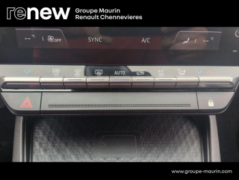 Photo 33 du bon plan RENAULT Megane E-Tech Electric EV60 220ch Equilibre super charge -B occasion à 23490 €