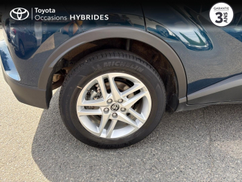 Photo 16 du bon plan TOYOTA C-HR 1.8 Hybride 122ch Dynamic E-CVT occasion à 21490 €