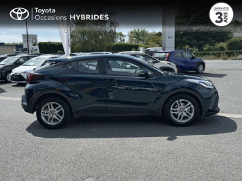 Photo 17 du bon plan TOYOTA C-HR 1.8 Hybride 122ch Dynamic E-CVT occasion à 21490 €