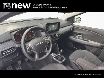 Photo 10 du bon plan DACIA Jogger 1.0 TCe 110ch Expression 7 places occasion à 15990 €