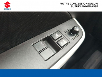 Photo 13 du bon plan SUZUKI Swift 1.2 Dualjet Hybrid 83ch Privilège AllGrip occasion à 15490 €
