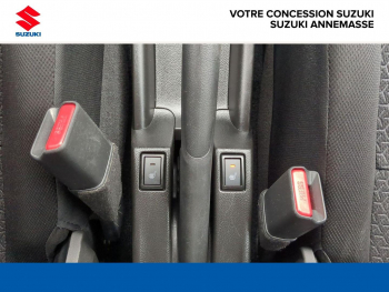Photo 22 du bon plan SUZUKI Swift 1.2 Dualjet Hybrid 83ch Privilège AllGrip occasion à 15490 €