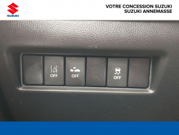 Photo 15 du bon plan SUZUKI Swift 1.0 Boosterjet 111ch Pack Auto Euro6d-T occasion à 14990 €