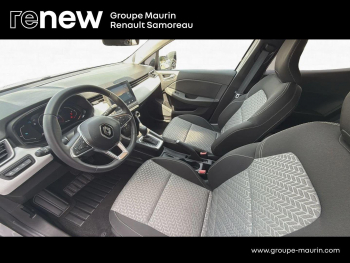 Photo 10 du bon plan RENAULT Clio 1.6 E-Tech hybride 145ch Evolution occasion à 16500 €