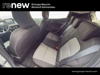 Photo 12 du bon plan RENAULT Clio 1.6 E-Tech hybride 145ch Evolution occasion à 16500 €