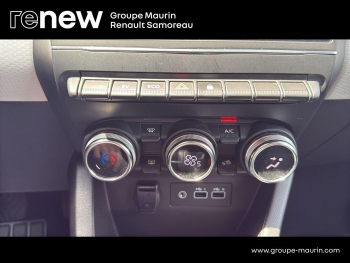 Photo 23 du bon plan RENAULT Clio 1.6 E-Tech hybride 145ch Evolution occasion à 16500 €