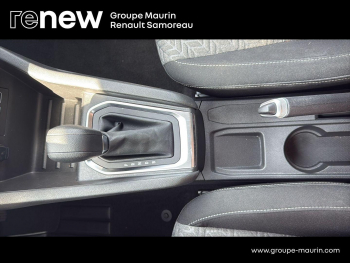Photo 24 du bon plan RENAULT Clio 1.6 E-Tech hybride 145ch Evolution occasion à 16500 €