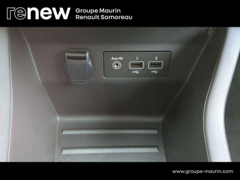 Photo 23 du bon plan RENAULT Clio 1.5 Blue dCi 100ch Evolution occasion à 13900 €