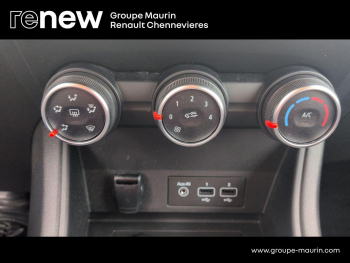 Photo 31 du bon plan RENAULT Captur 1.3 TCe 130ch FAP Zen occasion à 13990 €