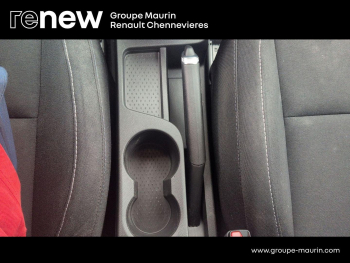 Photo 34 du bon plan RENAULT Captur 1.3 TCe 130ch FAP Zen occasion à 13990 €