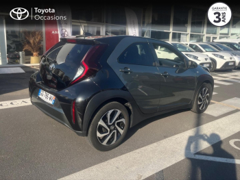 Photo 18 du bon plan TOYOTA Aygo X 1.0 VVT-i 72ch Design occasion à 13990 €