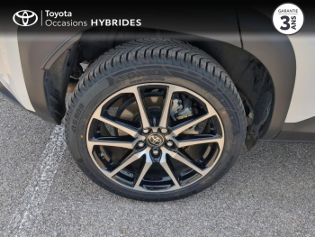 Photo 16 du bon plan TOYOTA Yaris Cross 116h GR Sport MY22 occasion à 22500 €