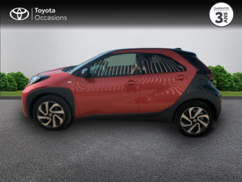 Photo 3 du bon plan TOYOTA Aygo X 1.0 VVT-i 72ch Design MY24 occasion à 15500 €