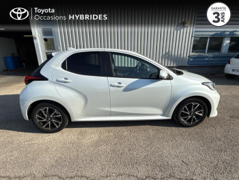 Photo 17 du bon plan TOYOTA Yaris 116h Design 5p MY22 occasion à 19990 €