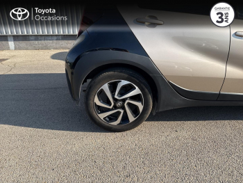 Photo 16 du bon plan TOYOTA Aygo X 1.0 VVT-i 72ch Design S-CVT MY24 occasion à 16490 €