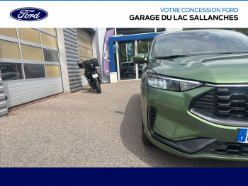 Photo 15 du bon plan FORD Kuga 2.5 Duratec 180ch Hybrid FlexiFuel ST-Line Powershift occasion à 30990 €