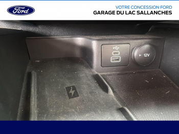 Photo 23 du bon plan FORD Kuga 2.5 Duratec 180ch Hybrid FlexiFuel ST-Line Powershift occasion à 30990 €